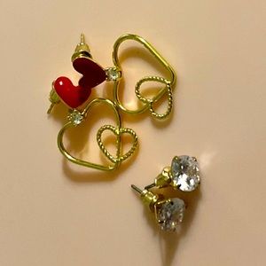 Be my valentine earring bundle (^O^)